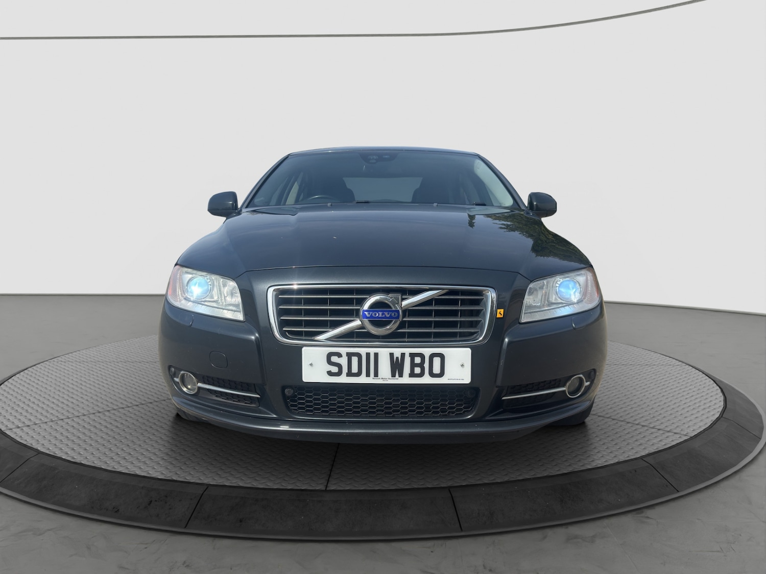 Used Volvo S80 2011 for sale - 76330882: Photo 3