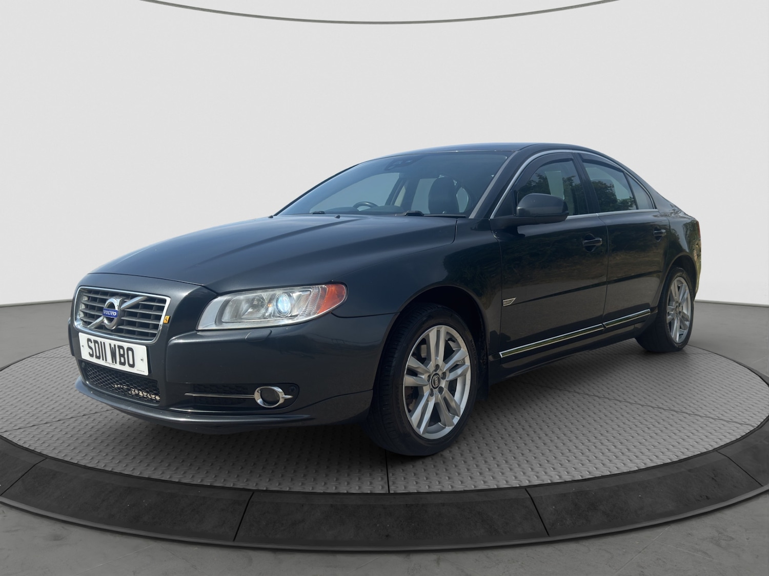 Used Volvo S80 2011 for sale - 76330882: Photo 5