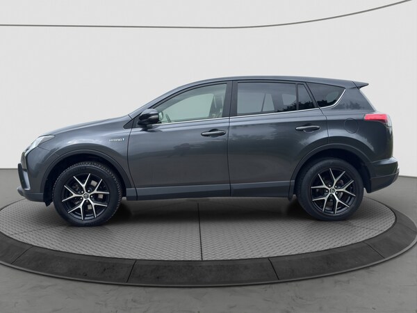 Used Toyota RAV4 2018 for sale - 74658237: Photo 24