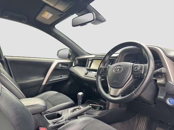 Used Toyota RAV4 2018 for sale - 74658237: Photo 27