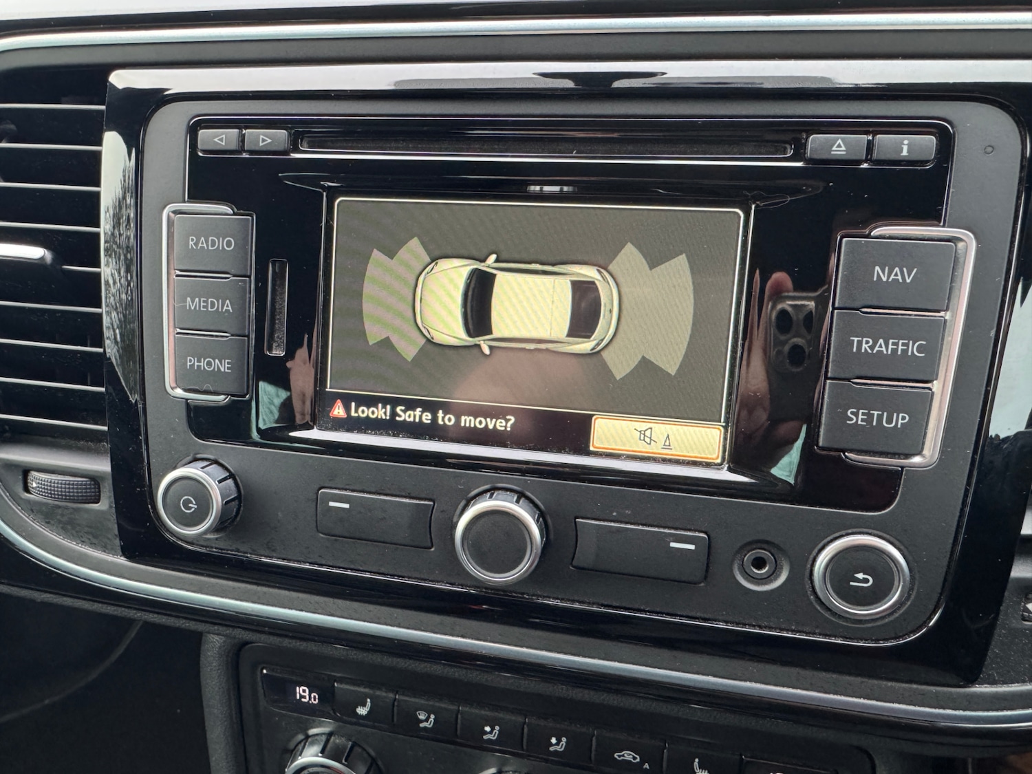 Used Volkswagen Beetle 2012 for sale - 77274157: Photo 6