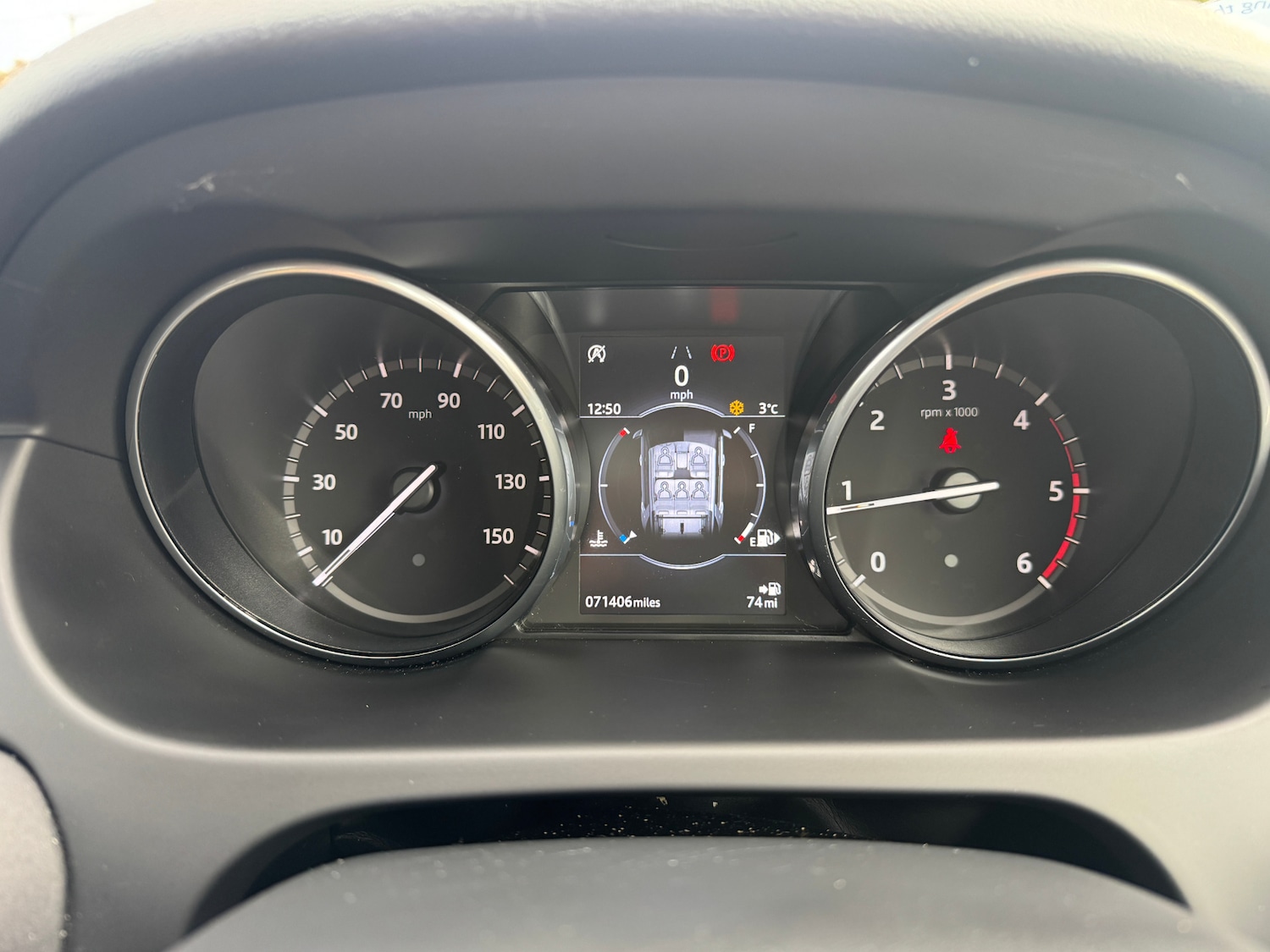 Used Land Rover Discovery Sport 2017 for sale - 76684577: Photo 10