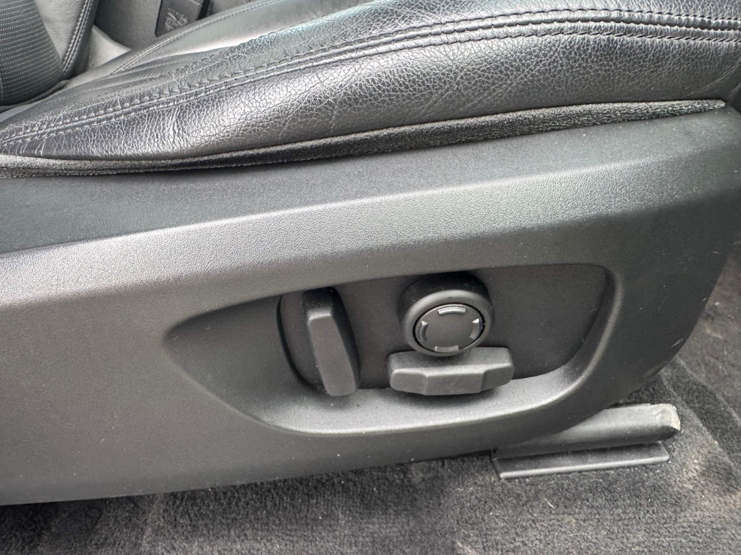 Used Land Rover Discovery Sport 2017 for sale - 76684577: Photo 18