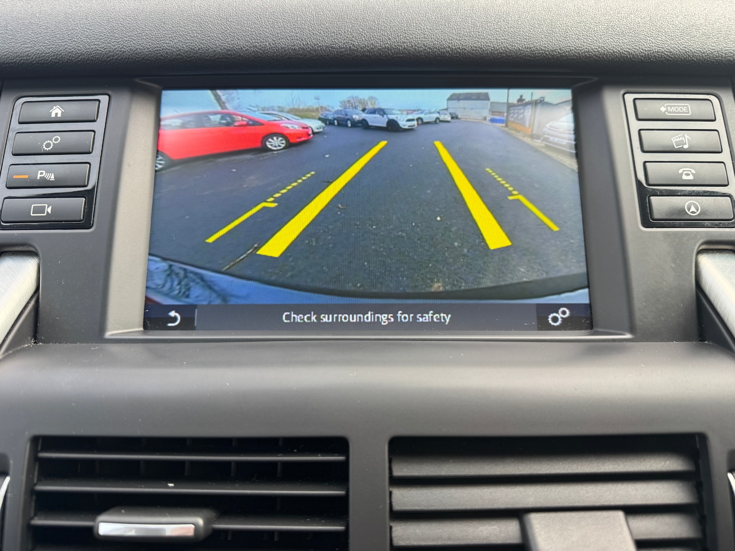 Used Land Rover Discovery Sport 2017 for sale - 76684577: Photo 21