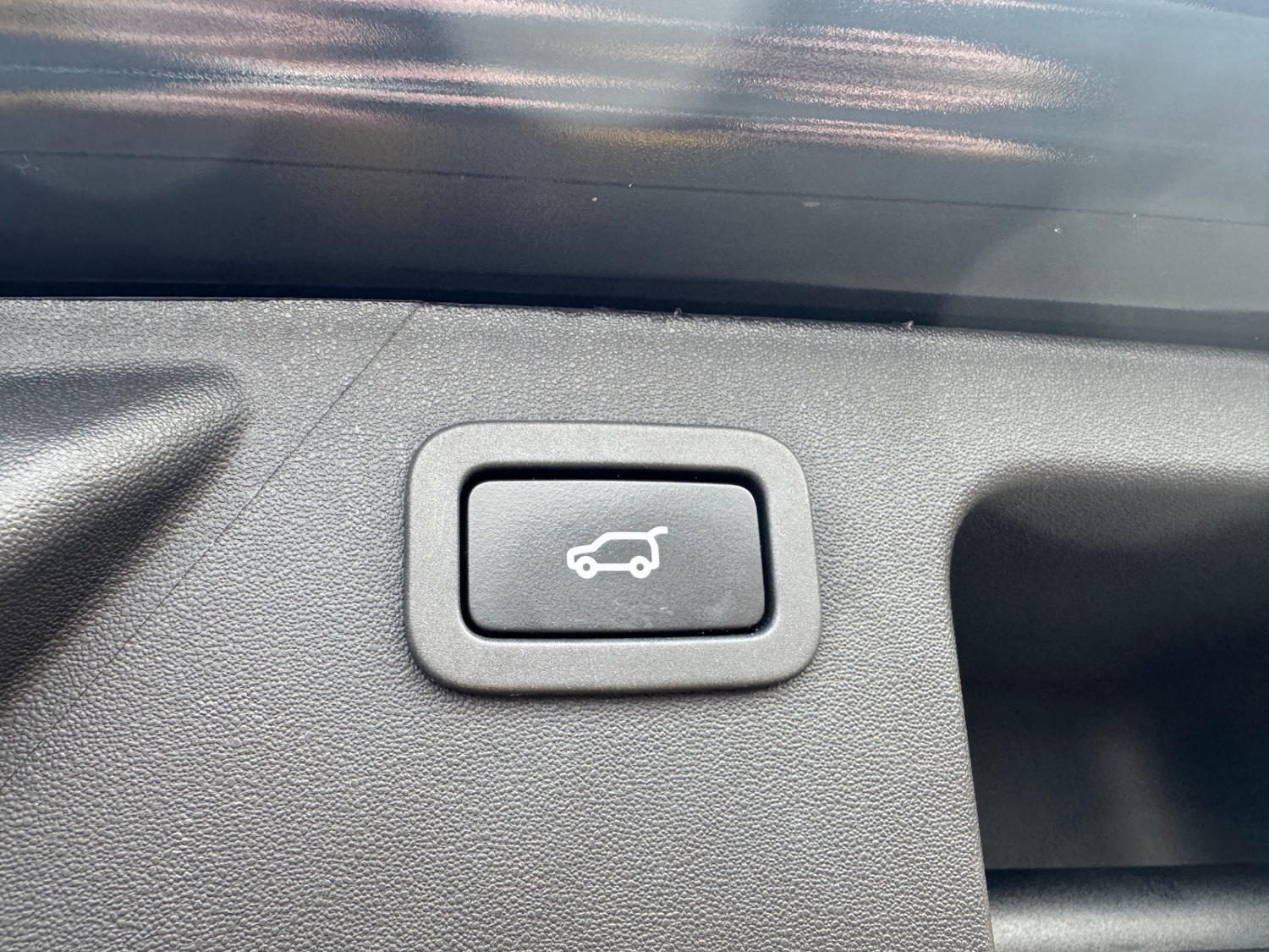 Used Land Rover Discovery Sport 2017 for sale - 76684577: Photo 25