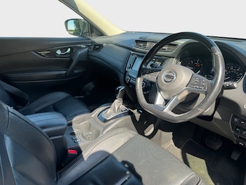 Used Nissan X-Trail 2017 for sale - 78421385: Photo