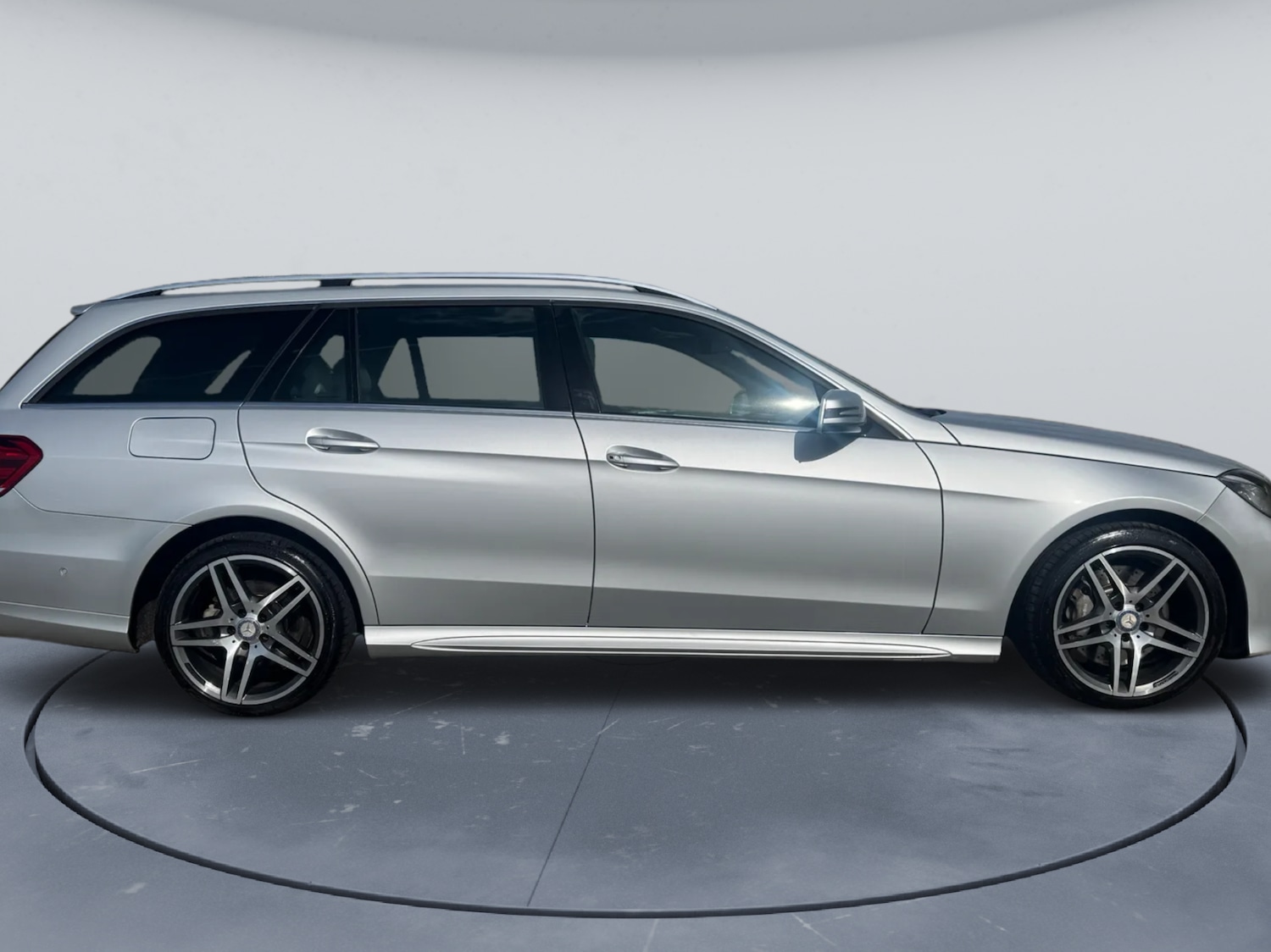 Used Mercedes-Benz E Class 2014 for sale - 78199177: Photo 13