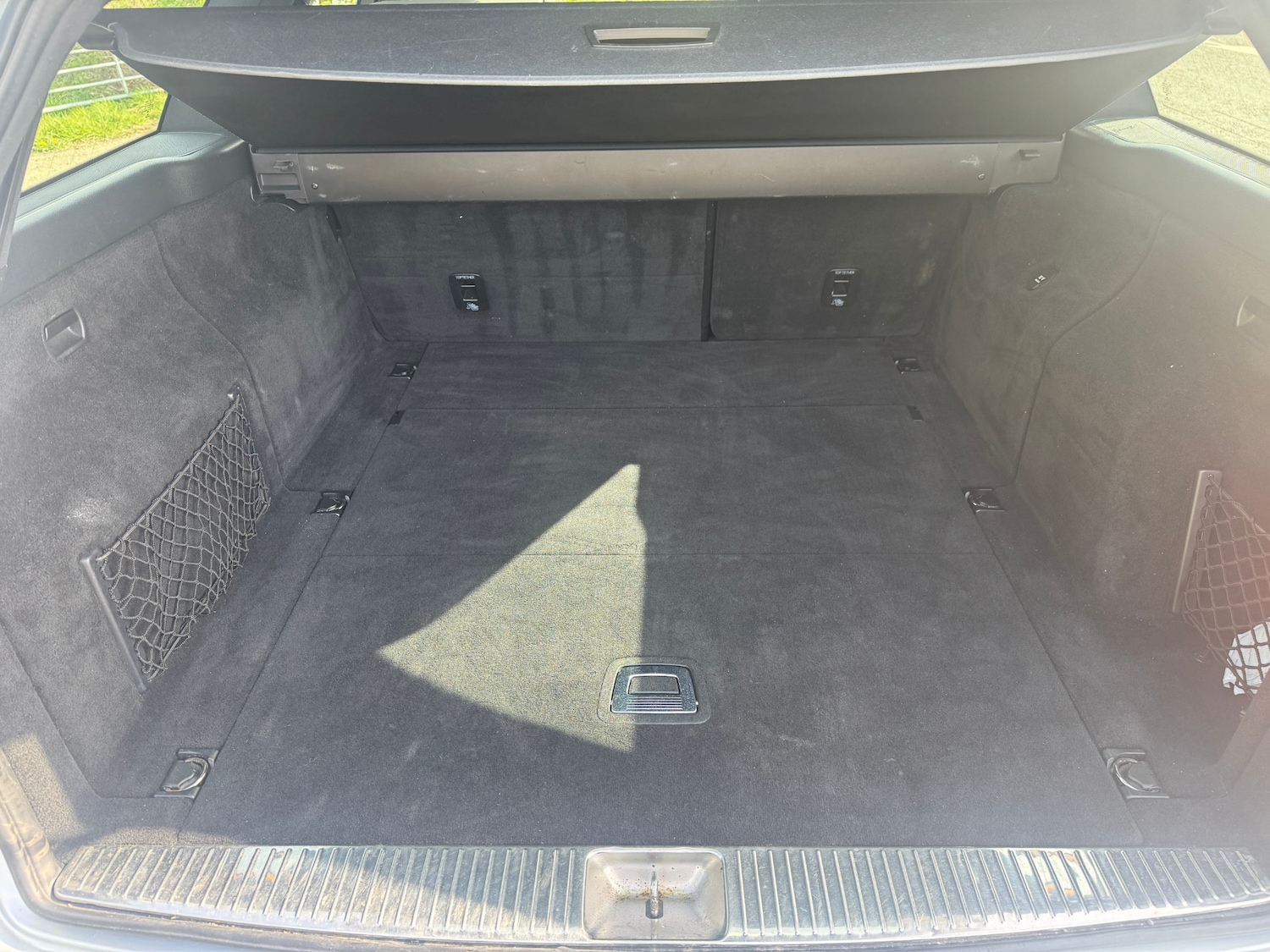 Used Mercedes-Benz E Class 2014 for sale - 78199177: Photo 25