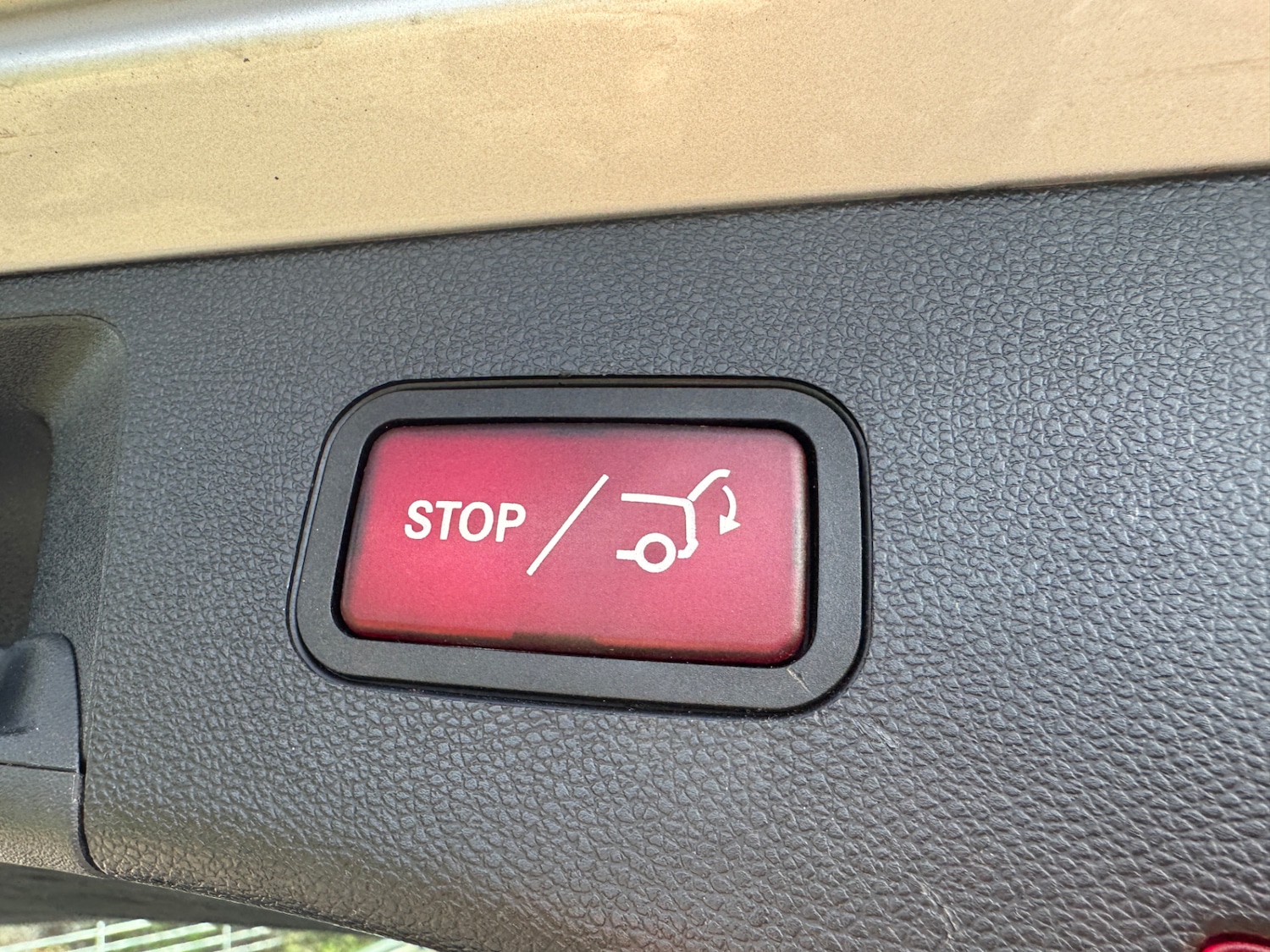 Used Mercedes-Benz E Class 2014 for sale - 78199177: Photo 26