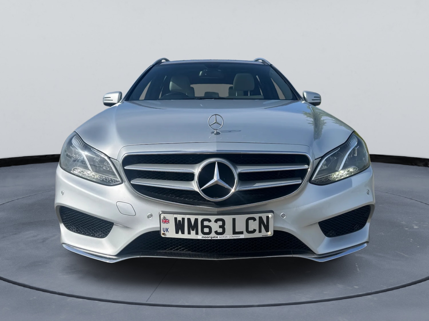 Used Mercedes-Benz E Class 2014 for sale - 78199177: Photo 3