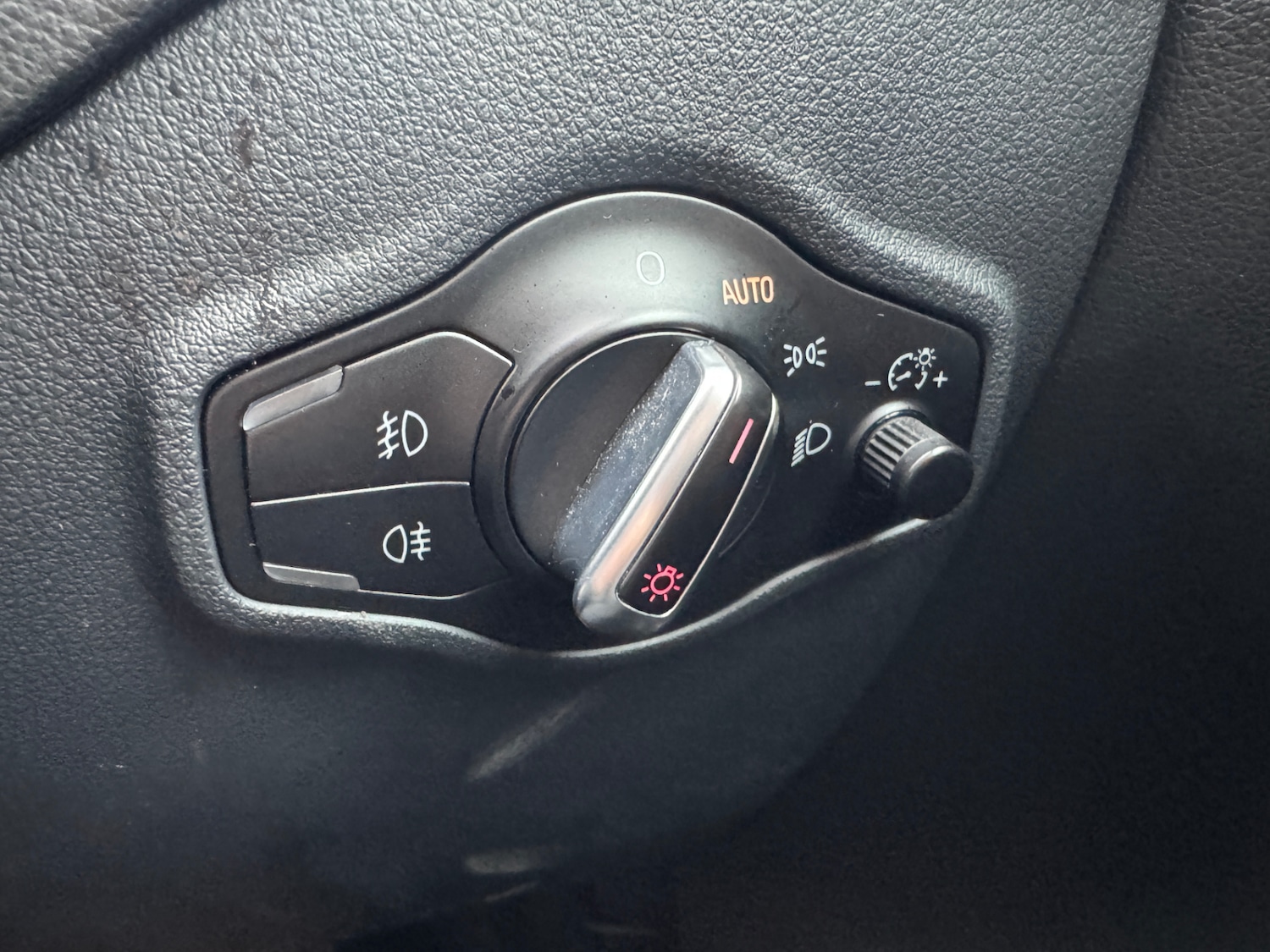 Used Audi Q5 2011 for sale - 77847998: Photo 8