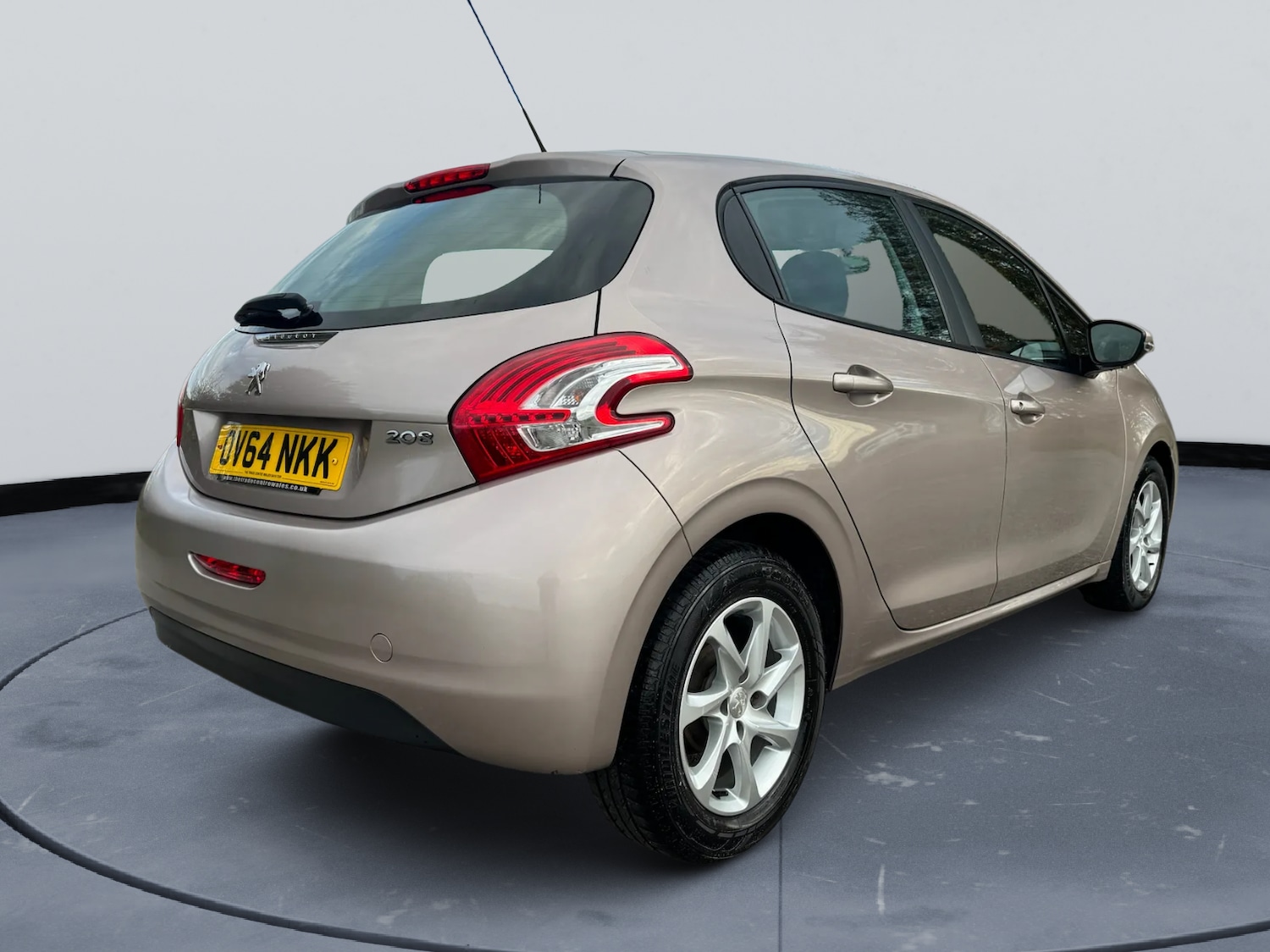 Used Peugeot 208 2014 for sale - 76464787: Photo 11