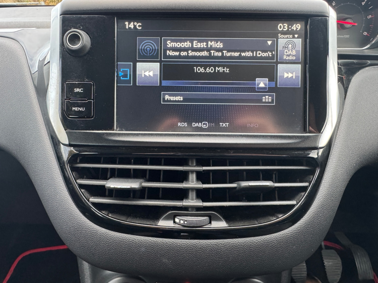 Used Peugeot 208 2014 for sale - 76464787: Photo 6