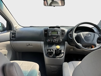 Used Kia Sedona 2011 for sale - 79357096: Photo