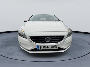 Used Volvo V40 2014 for sale - 77336363: Photo