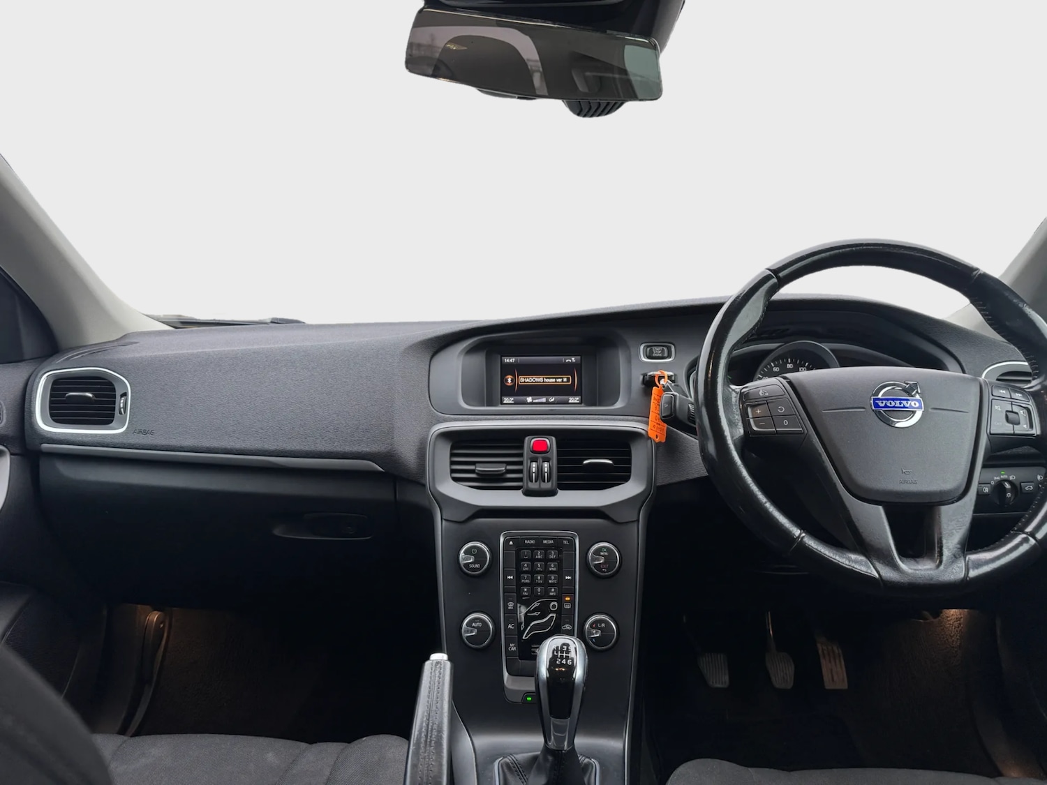 Used Volvo V40 2014 for sale - 77336363: Photo 4