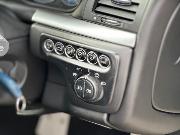 Used Maserati GranCabrio 2012 for sale - 72914740: Photo 38