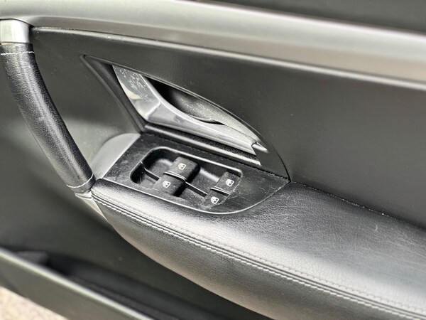 Used Maserati GranCabrio 2012 for sale - 72914740: Photo 69