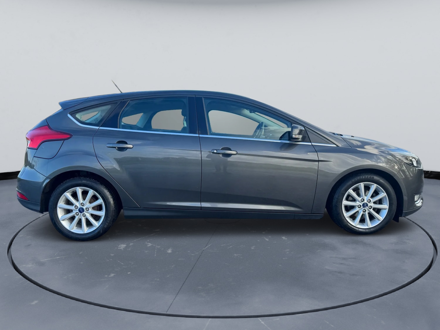 Used Ford Focus 2015 for sale - 76505556: Photo 15