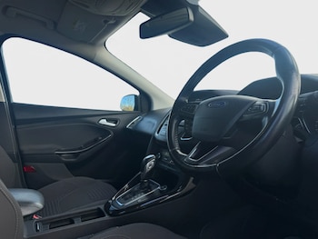 Used Ford Focus 2015 for sale - 76505556: Photo