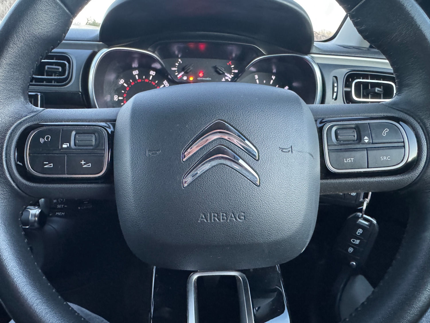 Used Citroen C3 2018 for sale - 76780460: Photo 14