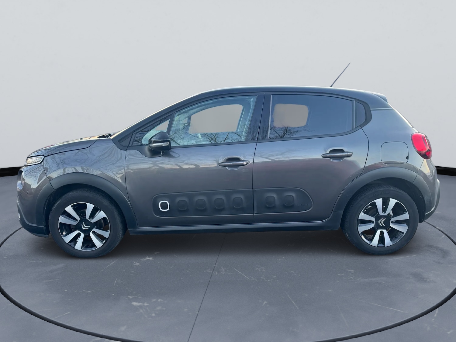 Used Citroen C3 2018 for sale - 76780460: Photo 15