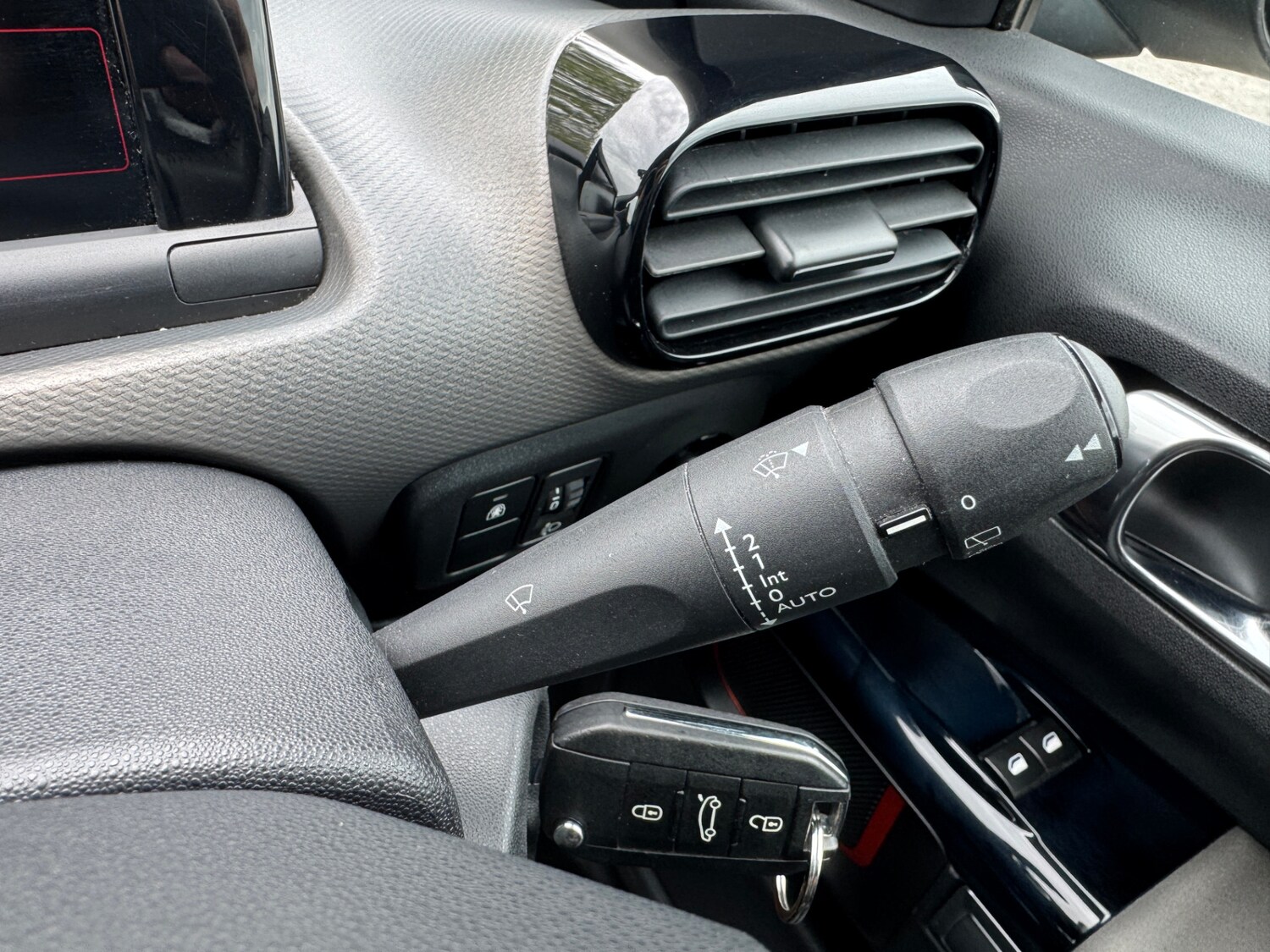 Used Citroen C4 Cactus 2016 for sale - 78178367: Photo 19