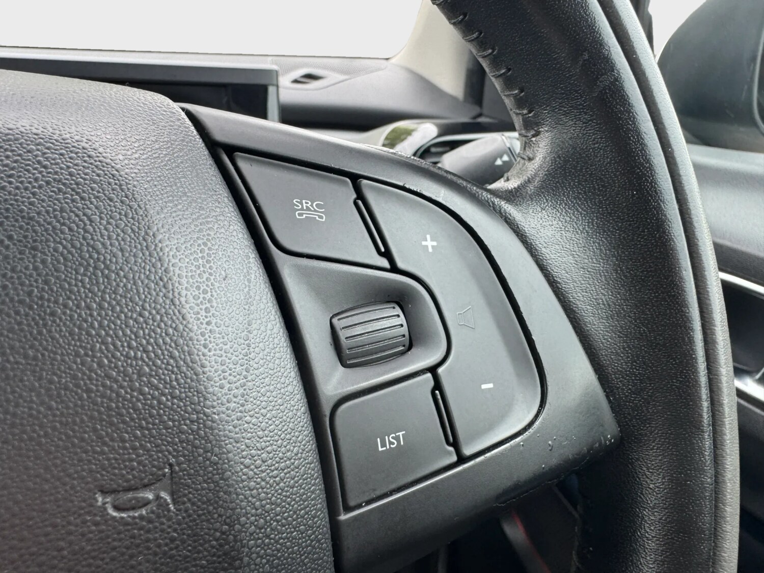 Used Citroen C4 Cactus 2016 for sale - 78178367: Photo 24