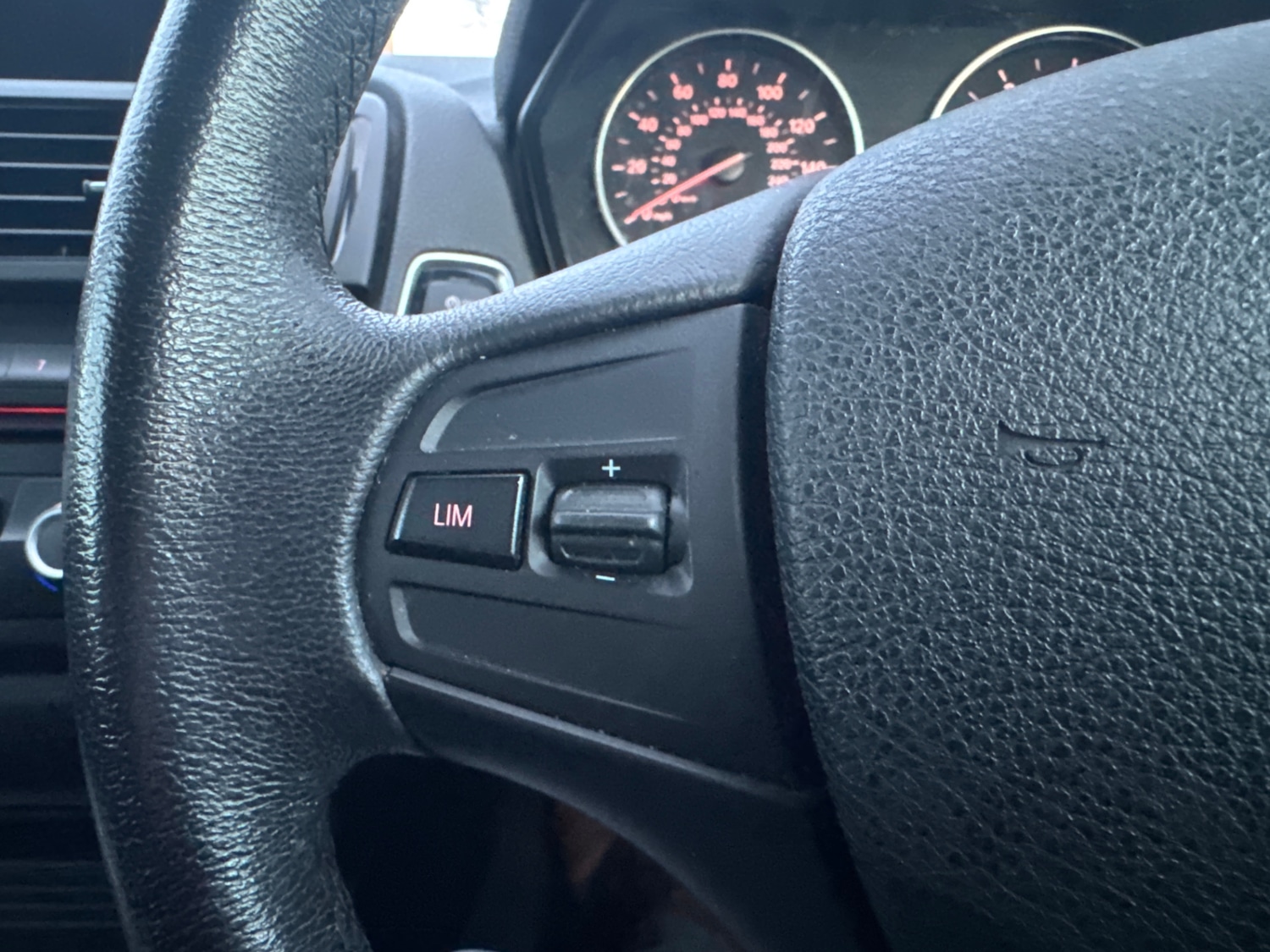 Used BMW 1 Series 2013 for sale - 76906013: Photo 8