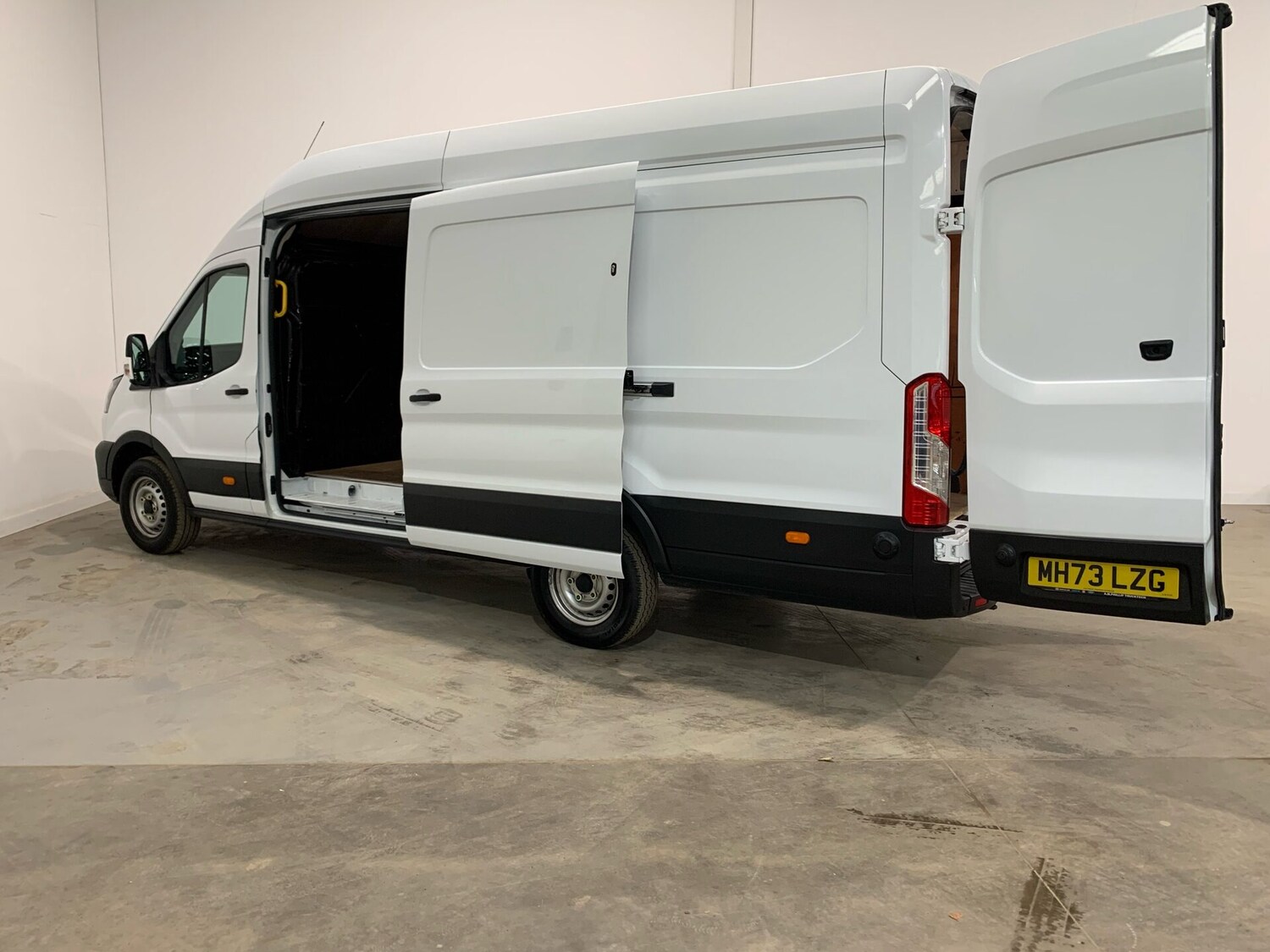 Used Ford Transit 2023 for sale - 77337753: Photo 8
