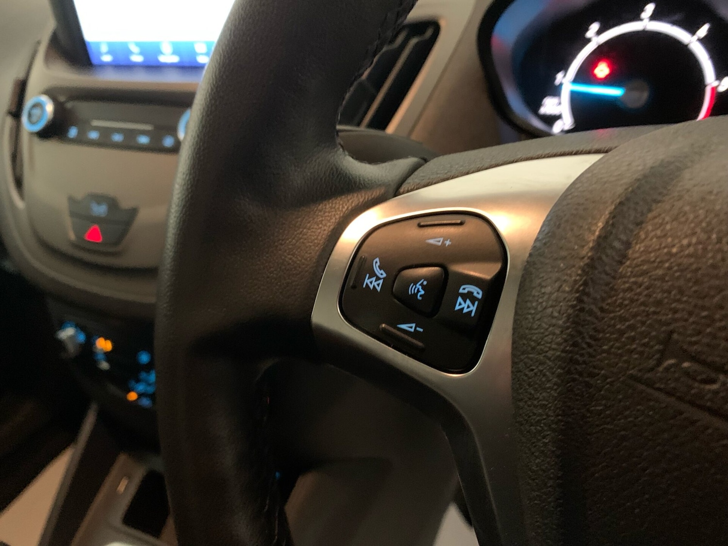 Used Ford Transit Courier 2023 for sale - 77241458: Photo 18