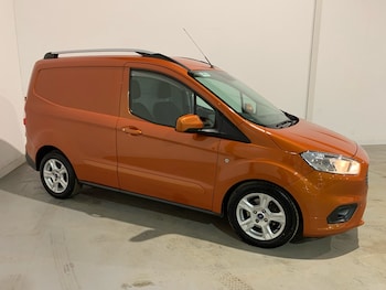 Used Ford Transit Courier 2023 for sale - 77241458: Photo