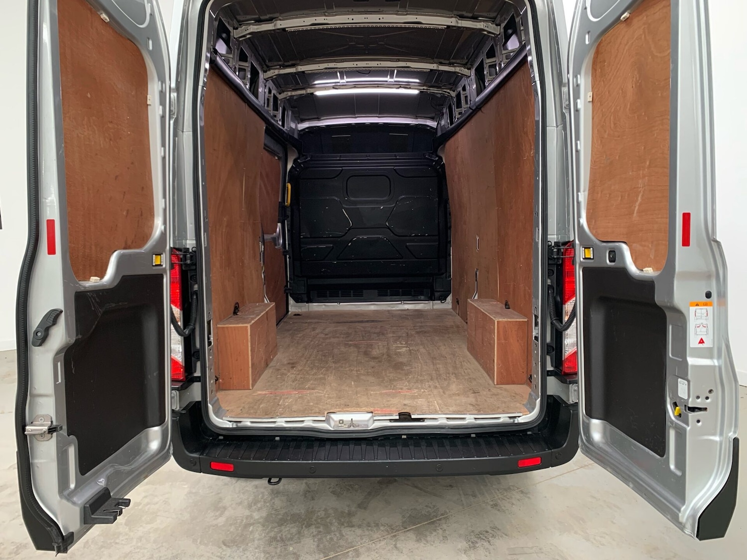 Used Ford Transit 2024 for sale - 77789397: Photo 25