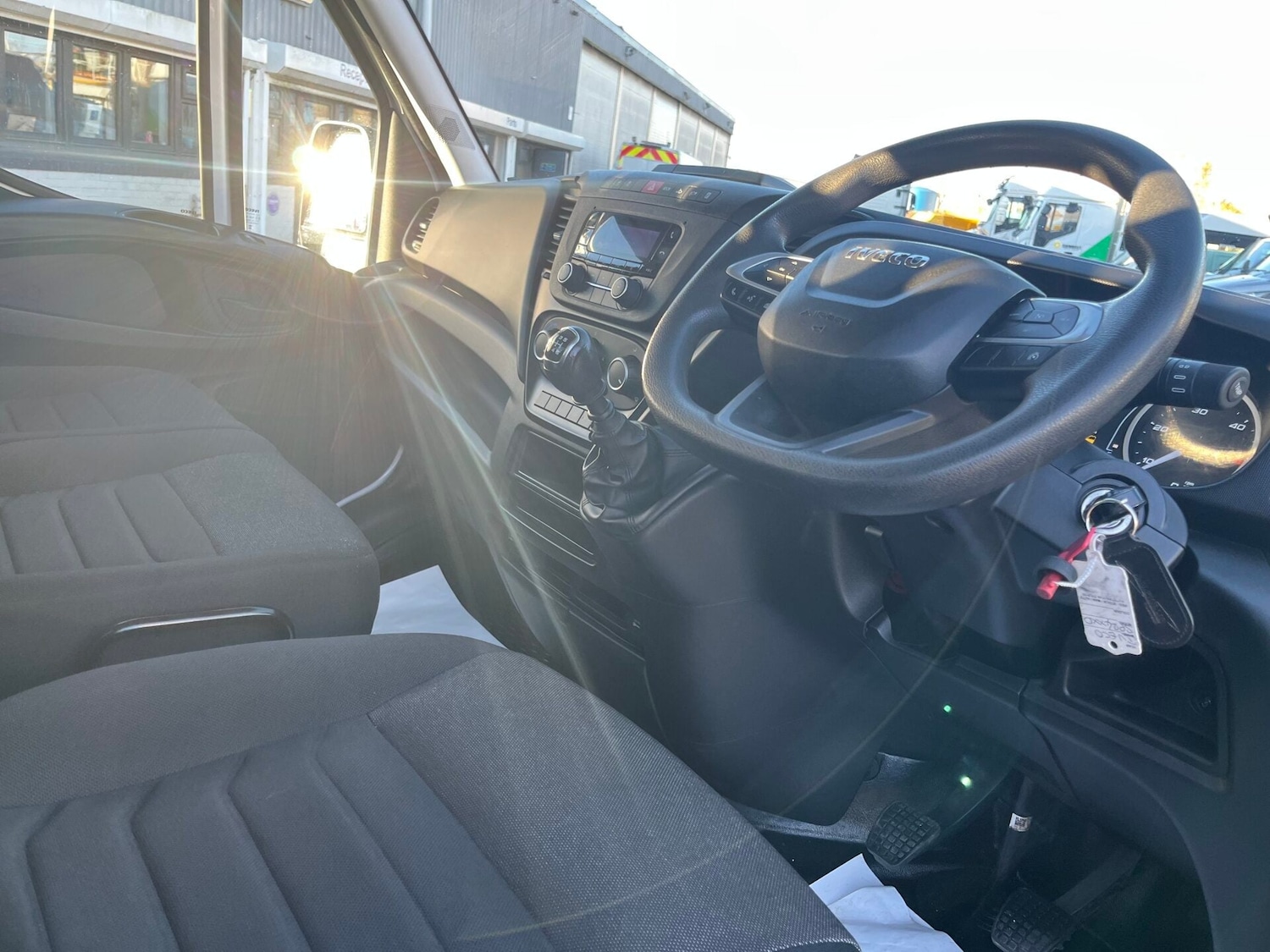 Used Iveco Daily 2024 for sale - 76651136: Photo 15