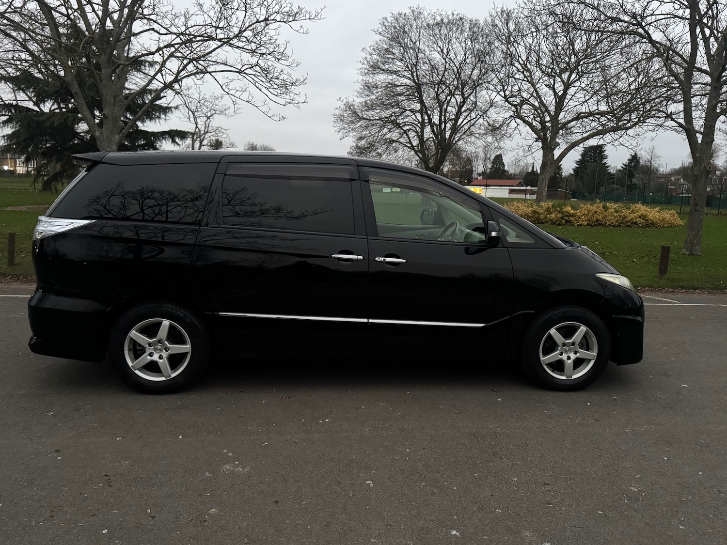 Used Toyota Estima 2025 for sale - 77590330: Photo 20