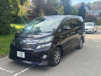 Used Toyota Vellfire 2013 for sale - 77590371: Photo