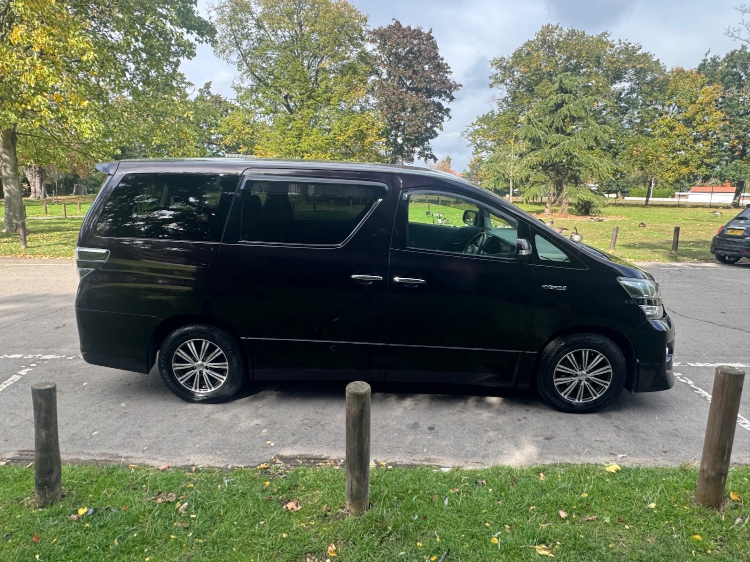 Used Toyota Vellfire 2025 for sale - 77590371: Photo 8