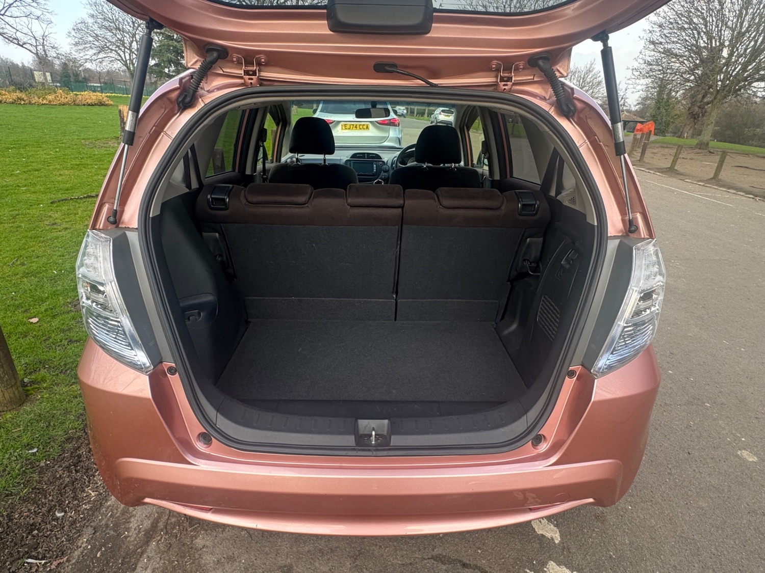 Used Honda Jazz 2012 for sale - 77804143: Photo 15