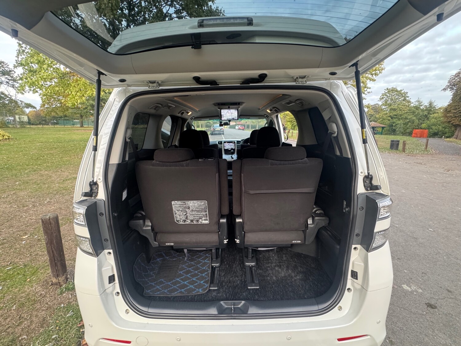 Used Toyota Vellfire 2025 for sale - 77591903: Photo 18