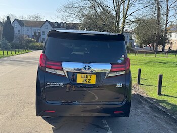 Used Toyota Alphard 2017 for sale - 77601967: Photo