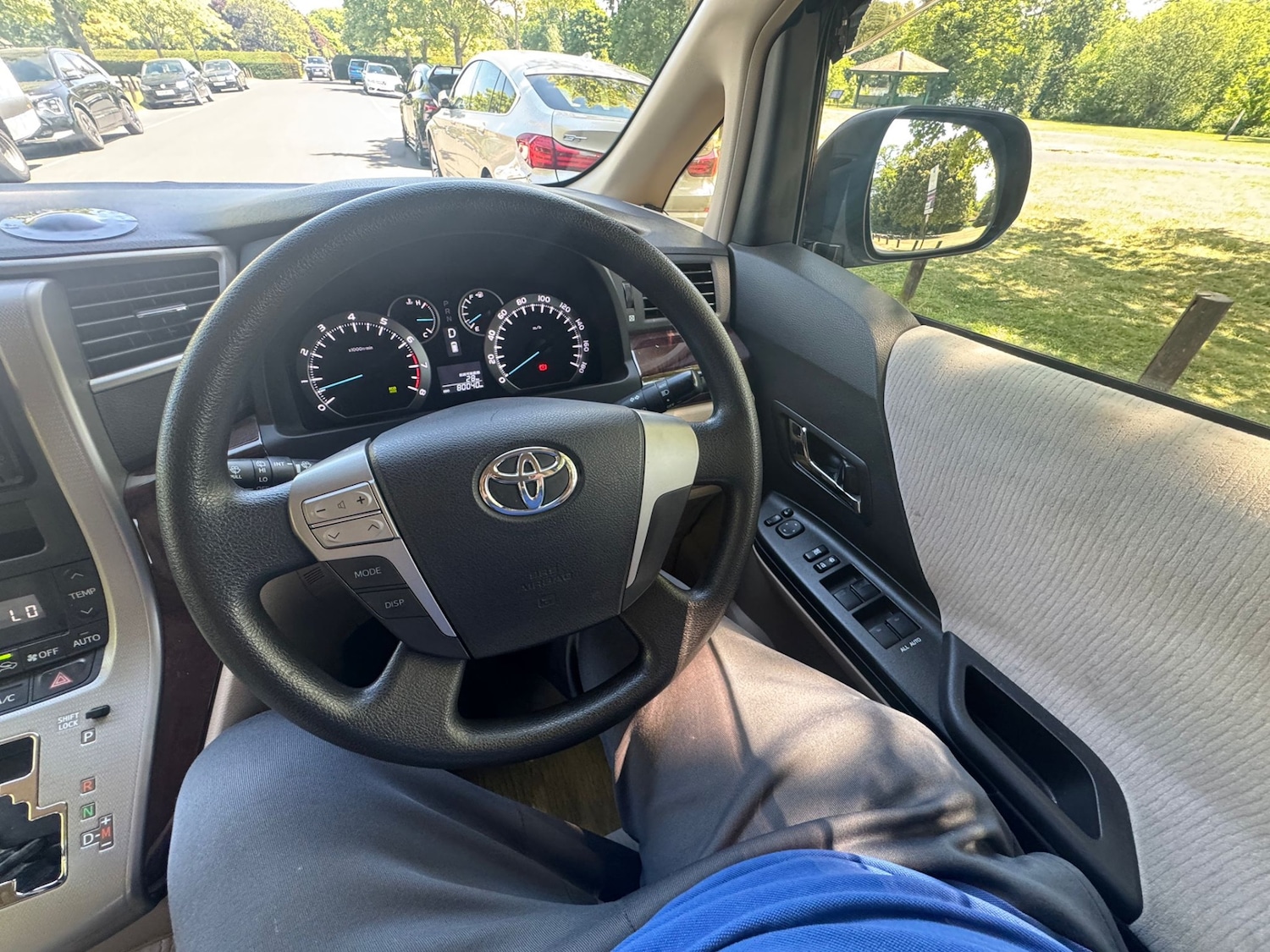 Used Toyota Vellfire 2025 for sale - 77591838: Photo 21