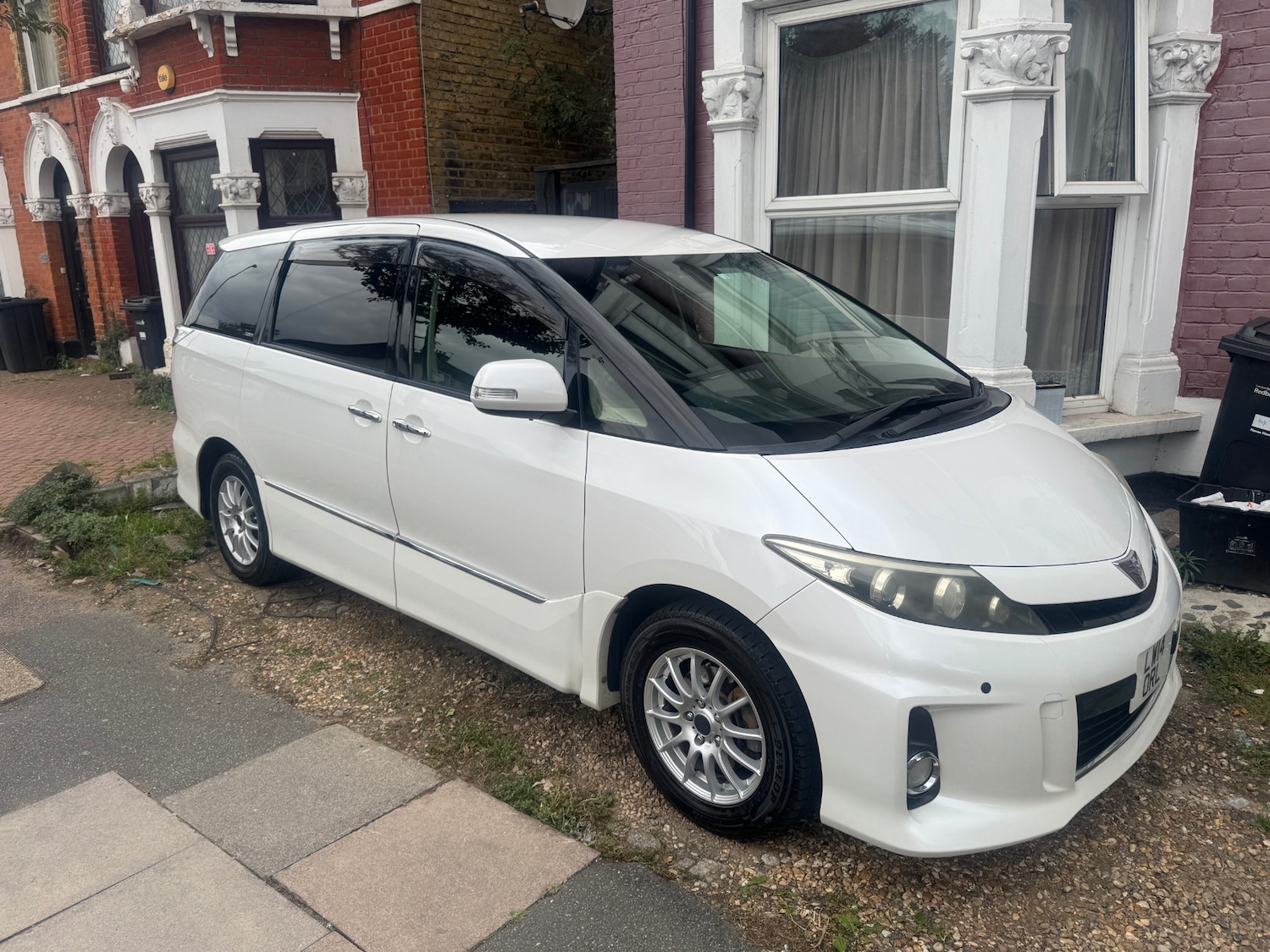 Used Toyota Estima 2025 for sale - 77590386: Photo 10