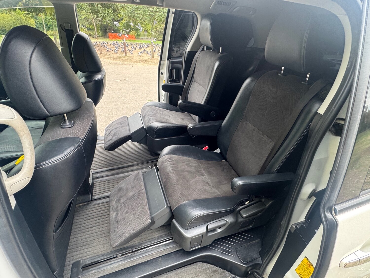 Used Toyota Estima 2025 for sale - 77590386: Photo 20