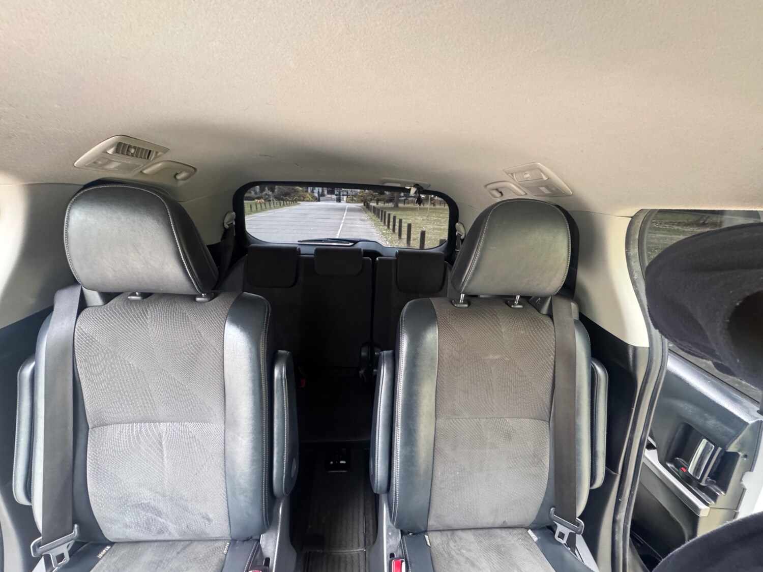 Used Toyota Estima 2025 for sale - 77590386: Photo 21