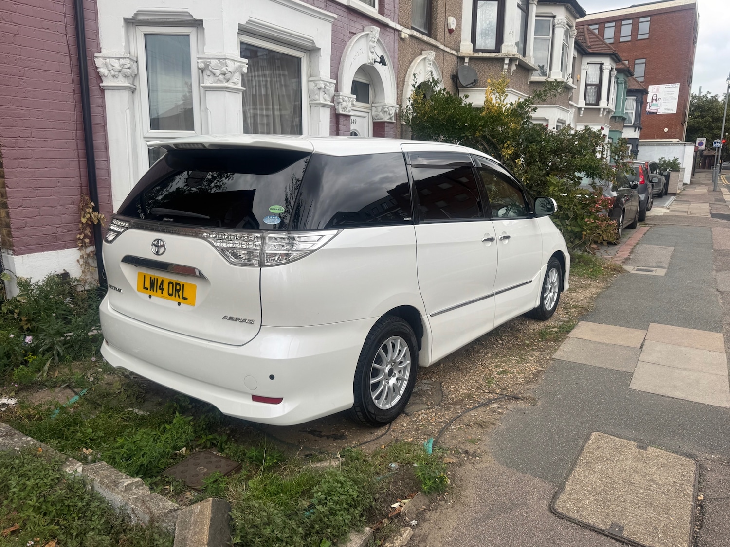 Used Toyota Estima 2025 for sale - 77590386: Photo 9