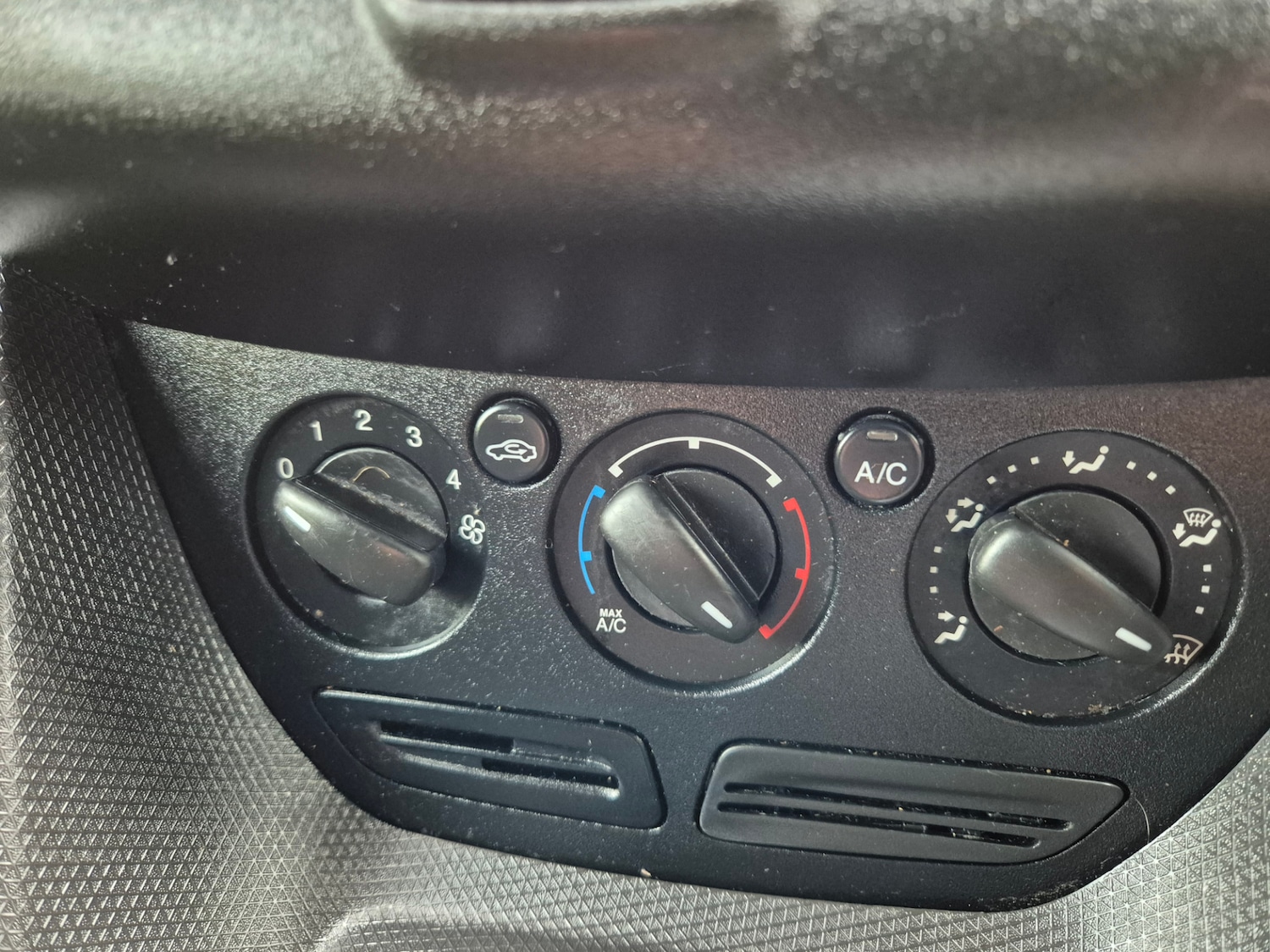 Used Ford Transit Connect 2018 for sale - 76145754: Photo 13