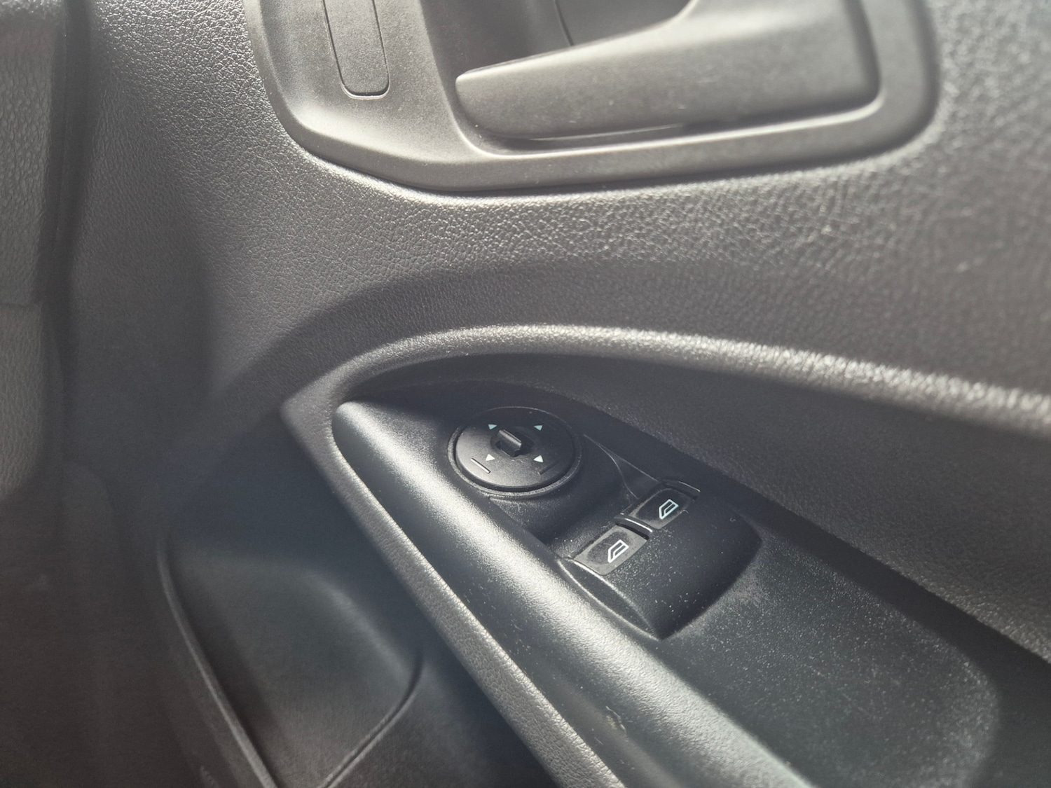 Used Ford Transit Connect 2018 for sale - 76127625: Photo 15