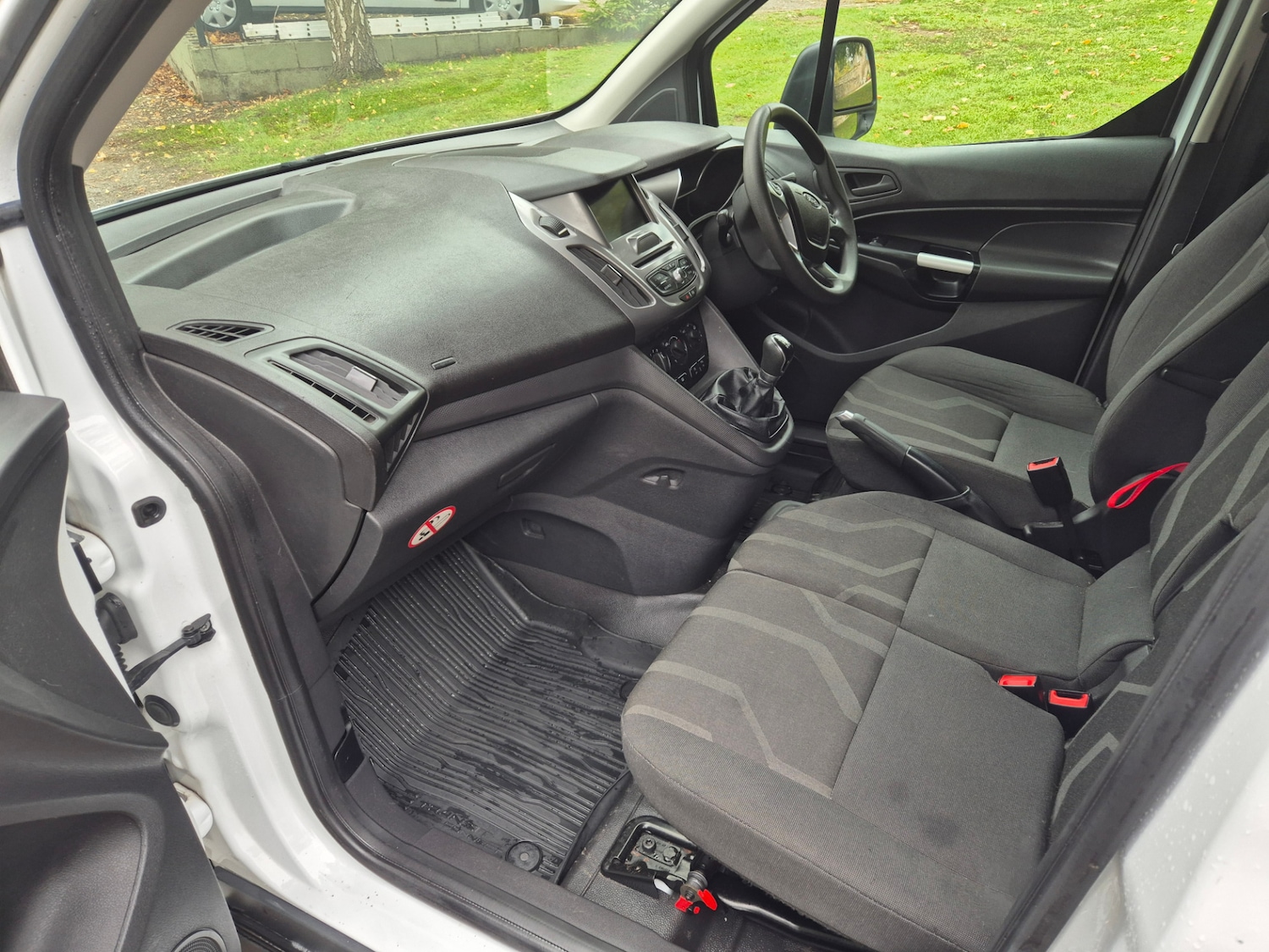 Used Ford Transit Connect 2018 for sale - 76127625: Photo 9
