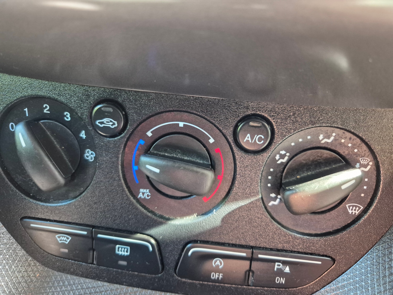 Used Ford Transit Connect 2018 for sale - 76115286: Photo 13