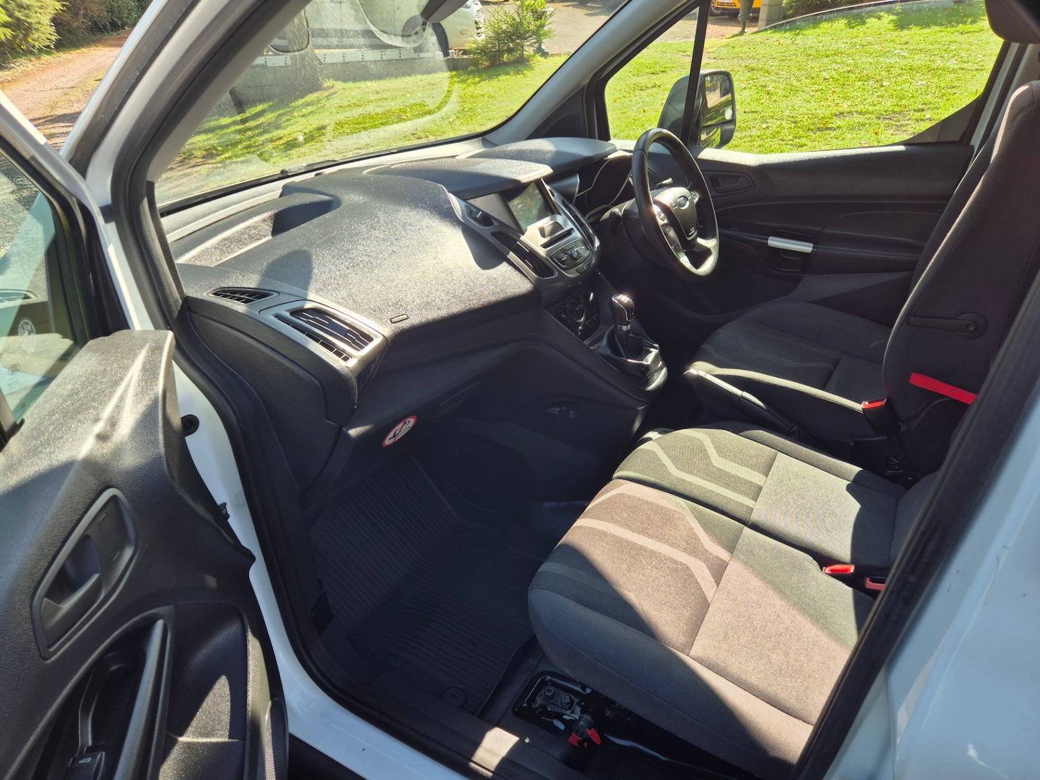 Used Ford Transit Connect 2018 for sale - 76115286: Photo 9